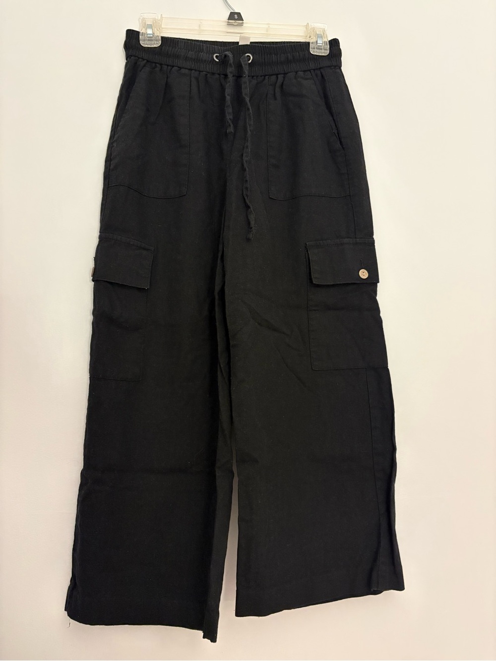 Black Wide-Leg Linen Cargo Pants with Drawstring Waist